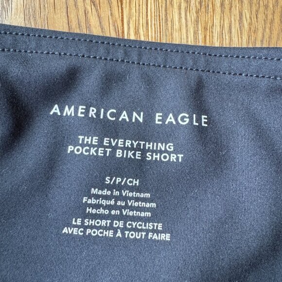 American Eagle The Everything Pocket Bike Short Black Size Small - Picture 3 of 10